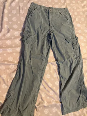 American eagle army green cargo pants size 12 long  thumbnail 1