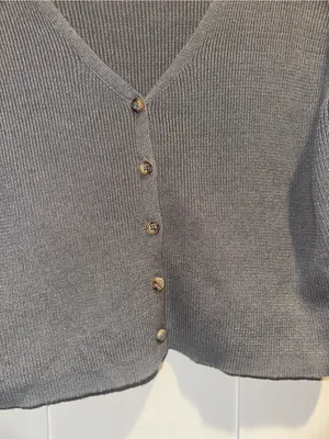 Pink Rose Gray Cropped Button Cardi $45 MSRP thumbnail 4