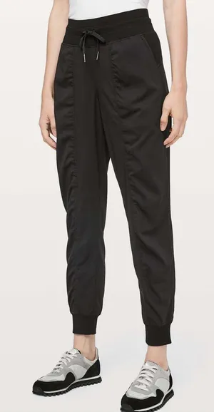 Lululemon Dance Studio Jogger 29 Black Women Size 6 Swift Pants W5BPJS thumbnail 1
