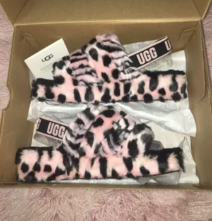 UGG Fluff Yea Slippers thumbnail 2