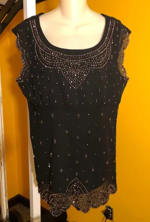 Elegant women's blouse Size 10-12. $35. thumbnail 1