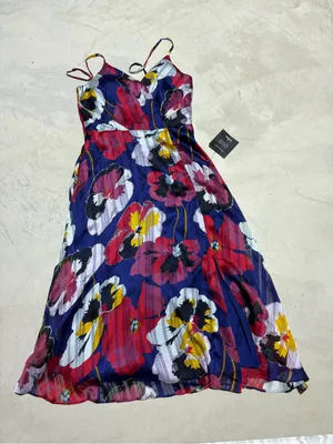 Lulus NWT all about love royal blue Floral print Midi Dress small MSRP$79 thumbnail 2