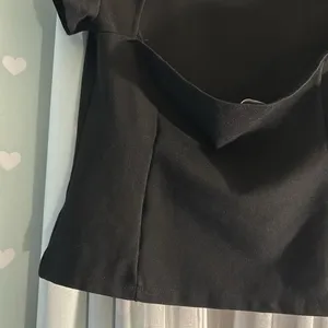NY & Co Size M Black Cutout Back Blouse thumbnail 8