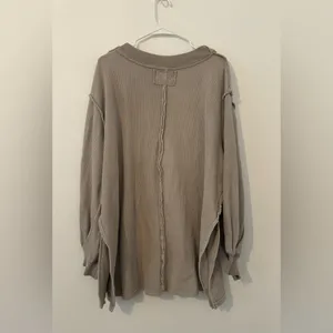 We The Free Asher Thermal Tan Oversized V-neck Long Sleeve Top Size Medium READ thumbnail 2