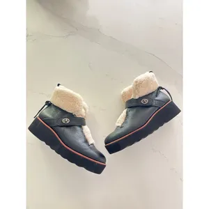 COACH Urban Hiker Shearling Boots in Black Size 9 thumbnail 2