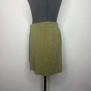 Nasty Gal High Waist Knit Shorts in Olive thumbnail 2