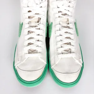 Nike Blazer Mid 77 Green Fade High Top Lace Up Sneakers Green White Women Size 6 thumbnail 8