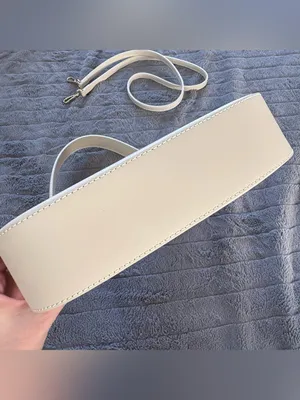 Beige purse thumbnail 6