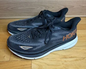 Hoka Clifton 9 Women's Sneakers - Size 9.5 thumbnail 1