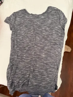 lululemon top thumbnail 1