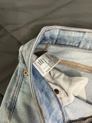 American Eagle Mom Straight Jeans thumbnail 5