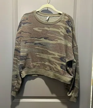 Z Supply Cropped shirt thumbnail 1