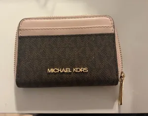 Michael Kors Wallet thumbnail 1