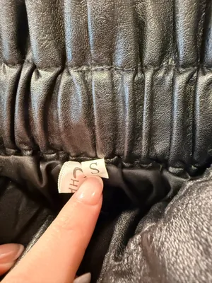 Leather Shorts Black thumbnail 2
