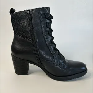 Earth Missoula Black Leather Lace Up‎ Ankle Boots Size 9 B Side Zip Stacked Heel thumbnail 9