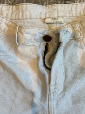 Juniors Large White Jeans Denim Shorts thumbnail 3