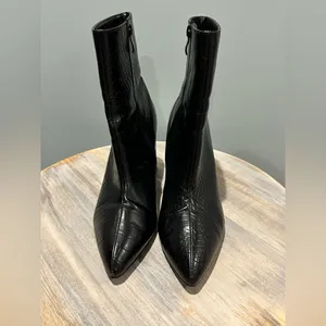 Nasty Gal Croc Embossed Block Heel Meadow 2 Ankle Boots Size 8 thumbnail 7