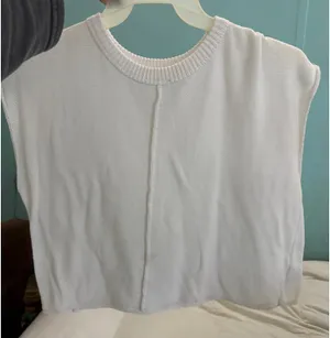 White top Size L thumbnail 1