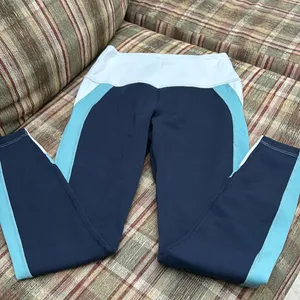 Beyond yoga leggings beautiful color clock med thumbnail 1