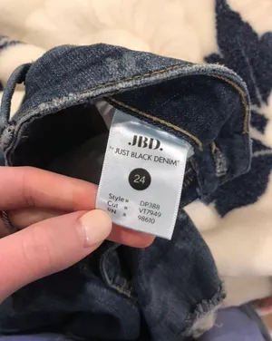 Just Black Denim Ripped dark blue jeans thumbnail 4