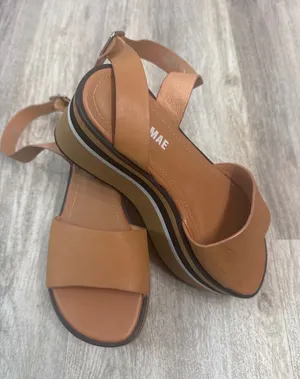 Alias Mae Oasis Sandwich Platform Sandal in Light Tan Leather. Women's‎ Size 36 thumbnail 1