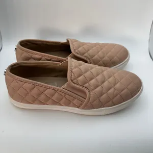 Steve‎ Madden ECNTRCQT Quilted Blush Pink Slip On Sneakers Women's Size 7.5M thumbnail 4