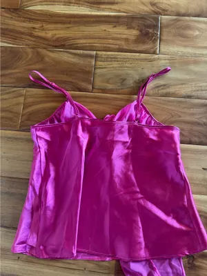 Pink satin top Size M thumbnail 3