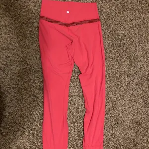 Lululemon Align Pant Boom Juice / Cyber Boom Juice Alarming Size 8 Bright Pink thumbnail 2