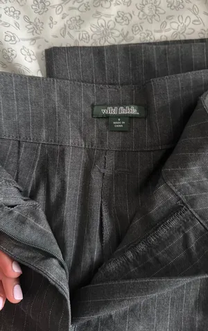 Target Gray Dress Pants Size 6 thumbnail 2
