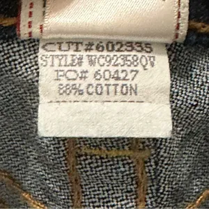 True Religion Denim Vintage Size 25 Dark Blue Wash WC92358QV Candice Flare Jeans thumbnail 8