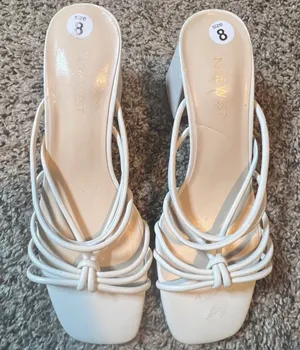 Nine West Gainer White Strappy Block Heel Sandals Square Toe‎ Mules Womens 8M thumbnail 1