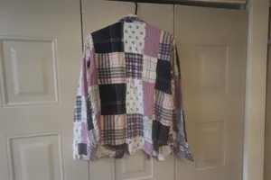 Victoria's Secret plaid flannel path quilt pajamas sleep shirt with pocket in light pink, dark pink and black size small. thumbnail 11