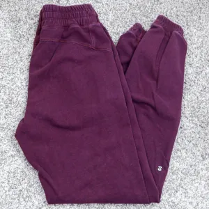 Lululemon High Rise Joggers Women's S Burgundy Drawstring Sweatpants Activewear‎ thumbnail 3