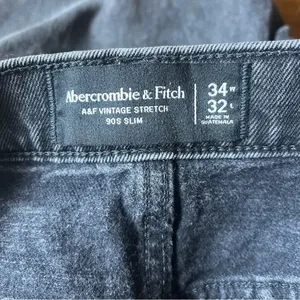 Abercrombie & Fitch Jean Shorts Women’s 34 Black Denim 4.5” Cut Offs Slim thumbnail 4