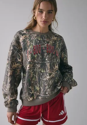 Boys Lie Kara Manhunt Graphic Crewneck Pullover thumbnail 1