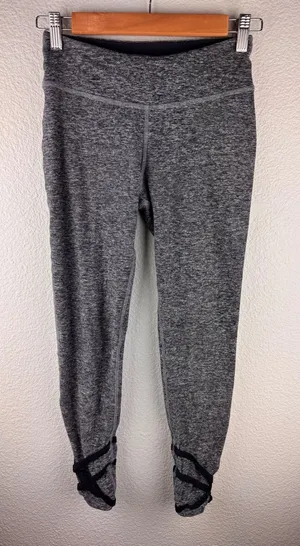 Beyond Yoga‎ Womens Gray Heathered Leggings Strappy Ankle Size S thumbnail 1