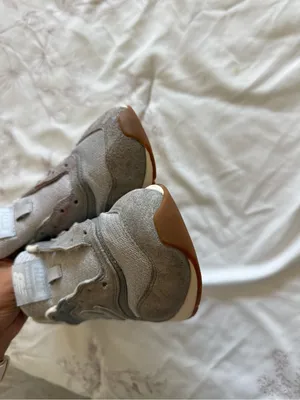 New Balance | 997h Grey White Suede Sneakers | US8 thumbnail 7