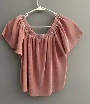 Botique Off The Shoulder Top thumbnail 1