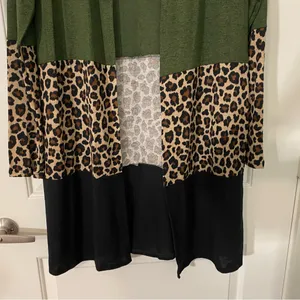 HAPTICS Western Boho Cheetah Small Colorblock Long Sleeve Pocket Cardigan thumbnail 8