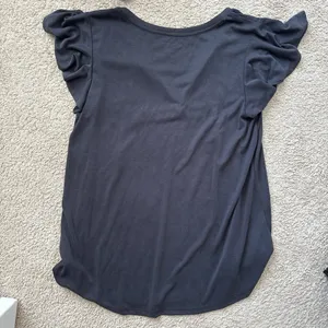 LOFT Gray Flutter Sleeve Blouse with Ruffled Details thumbnail 3