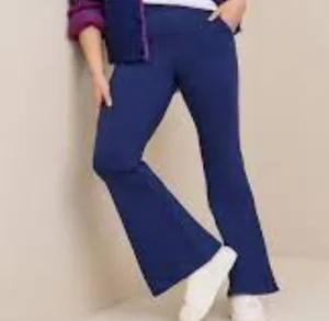 NWOT--NAVY BLUE FLARE BOTTOM LEGGINGS-SIZE 1X Brand new leggings thumbnail 2