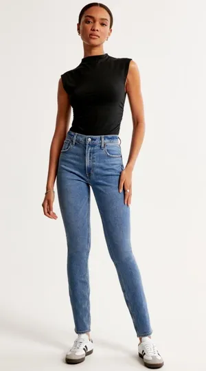 Abercrombie The Skinny High Rise Size 8 thumbnail 1