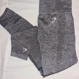 Gymshark Gray Vital Seamless Set NWOT thumbnail 2