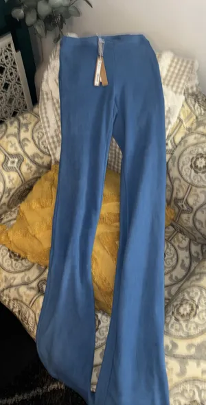 Skims fleece flare pants  thumbnail 1