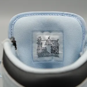 Jordan 1 Mid SE GS Ice Blue Black White DV1337-104 5.5Y Women 7 Sneaker thumbnail 5