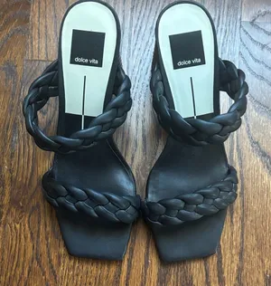 Dolce Vita Black Braided Sandals for Women thumbnail 1