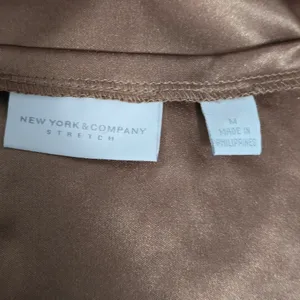 NY&Co Shimmering Bronze Metallic Sleeveless Top Medium Y2K Glam Luxe Shimmercore thumbnail 6