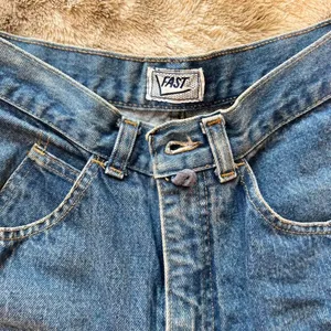Vintage High Waisted Jeans Blue Size 4 thumbnail 4