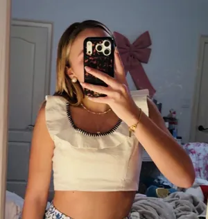 FORE Boutique top White thumbnail 1