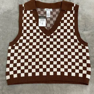 💜NWT RUE 21 Brown Checkered Sweater Vest, XL thumbnail 1
